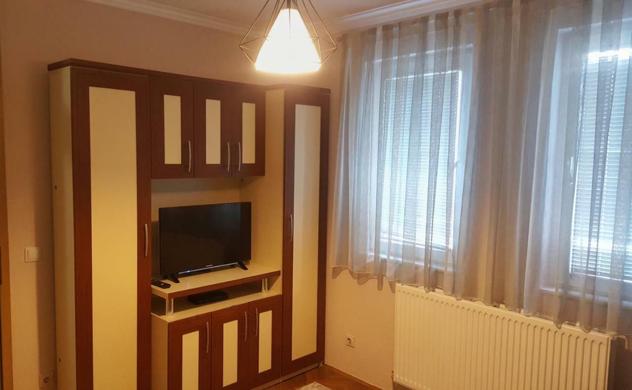 Cozy&Comfy Apartment In The Center Of Prishtina 프리슈티나 외부 사진